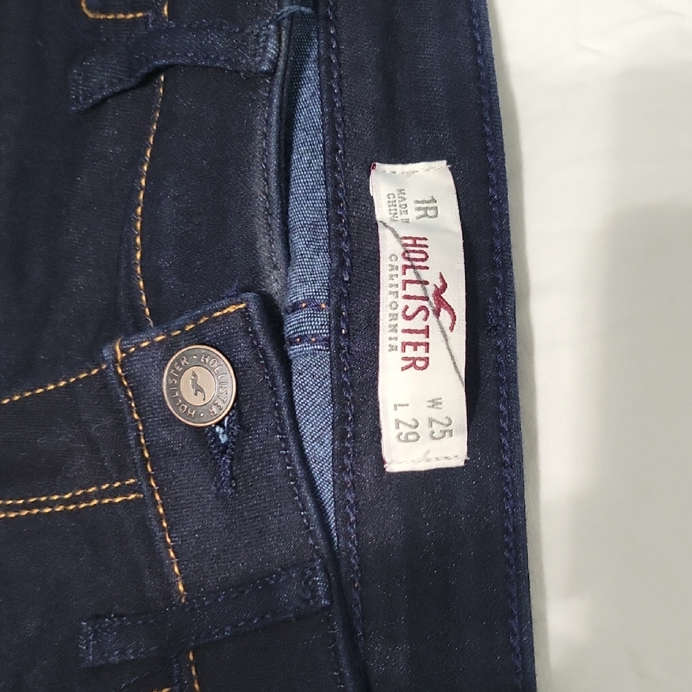 Hollister Legging 1R or 25 x 29 Dark Blue Jeans